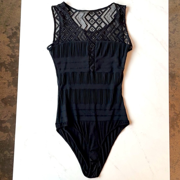 Guess Lace Bodysuit - Picture 1 of 4